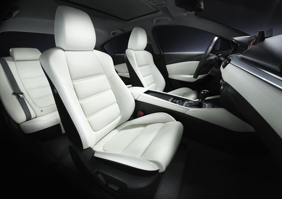 Интерьер Mazda6 Sedan 2016 года  (фото 40 из 46)